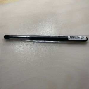 Morphe M577 jumbo crease